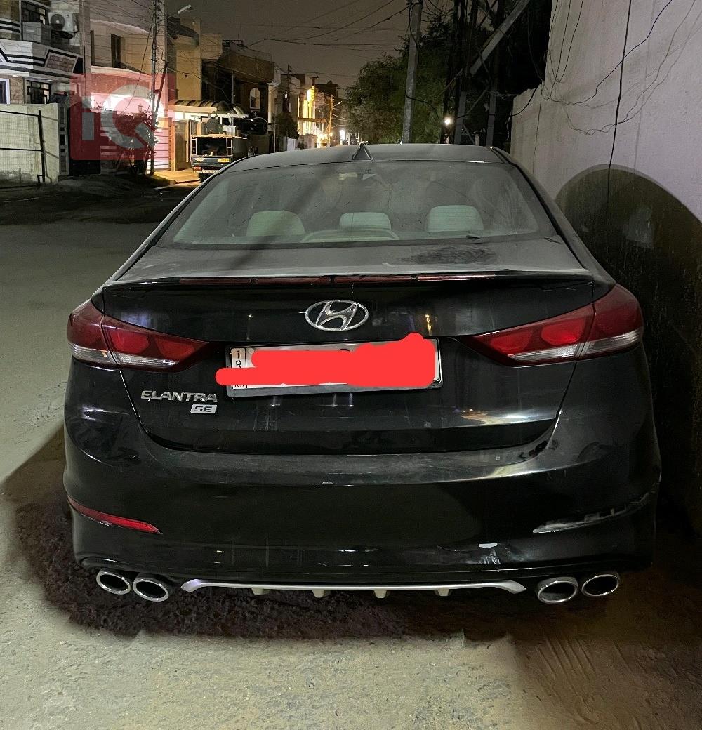 هیوندای ئەلەنترا